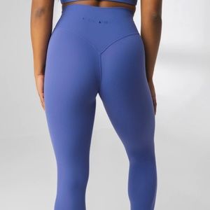 The Cloud Pant in Sapphire